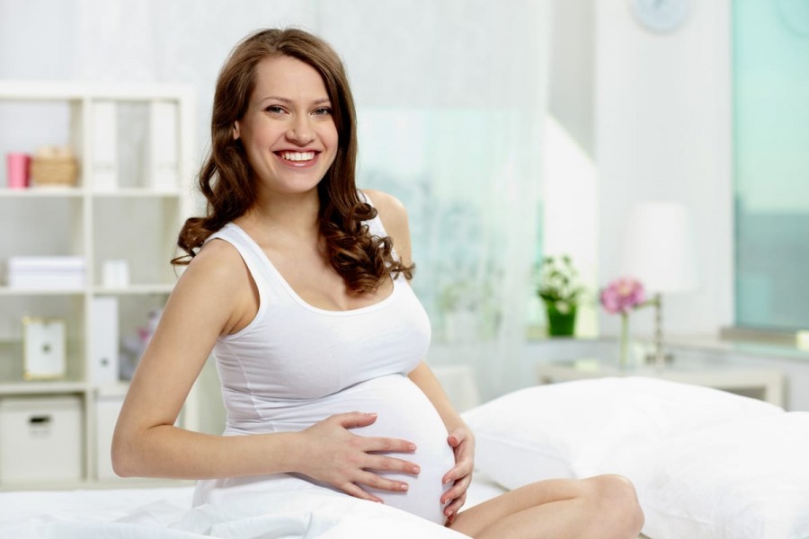 Польза и вред поздней беременности