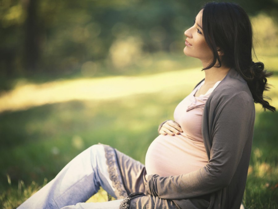 Польза и вред поздней беременности