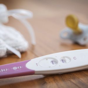 Признаки беременности – первые симптомы и советы как узнать о беременности на ранних сроках