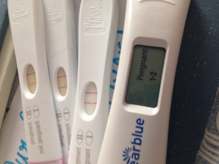 Тест на беременность: как выбрать и когда делать тестирование в домашних условиях