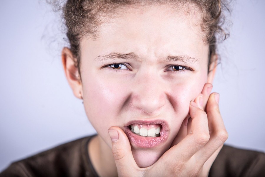 Зубная боль у ребенка - поиск причин боли и советы чем обезболить эффективнее всего